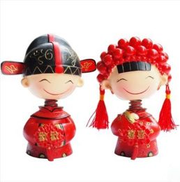 Shaking Head Couples Resin Figurine Doll Decorations